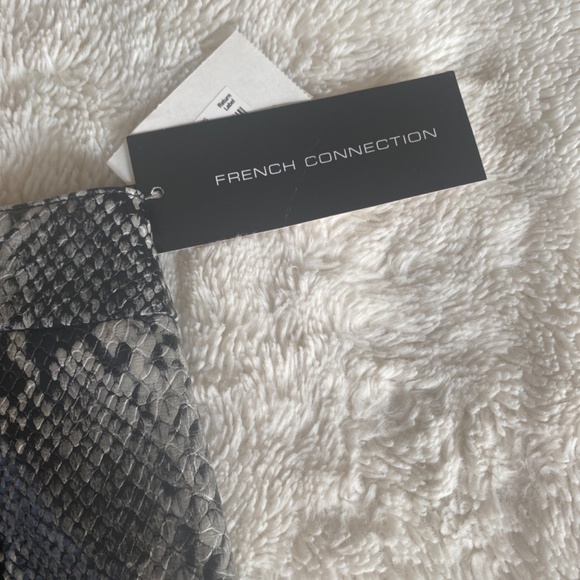 French Connection Snake print Mini skirt - Picture 3 of 6